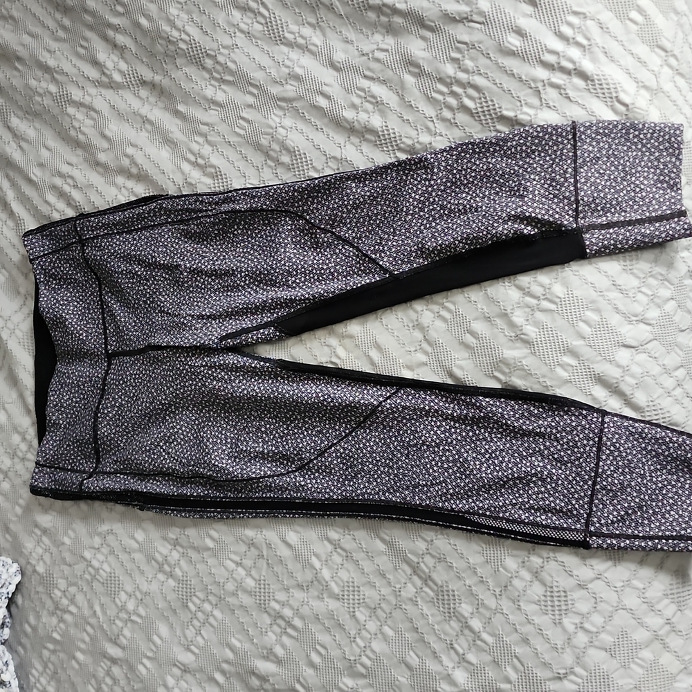 Women's lululemon Leggings Cropped